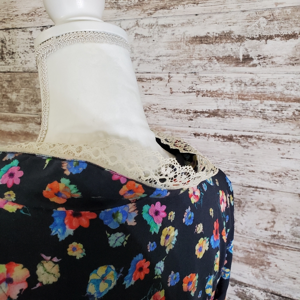 PAUL & JOE Painted Rose Denise Button Top - Picture 9 of 13